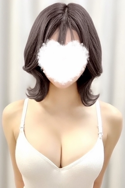 美波 めい